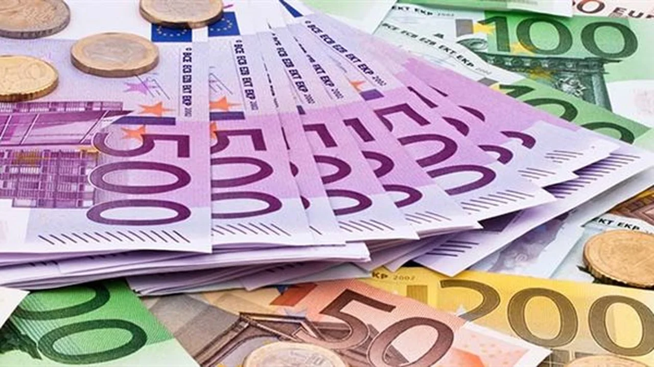 تغيرات سعر اليورو مقابل الجنيه المصري في تعاملات البنوك يوم 7 مارس